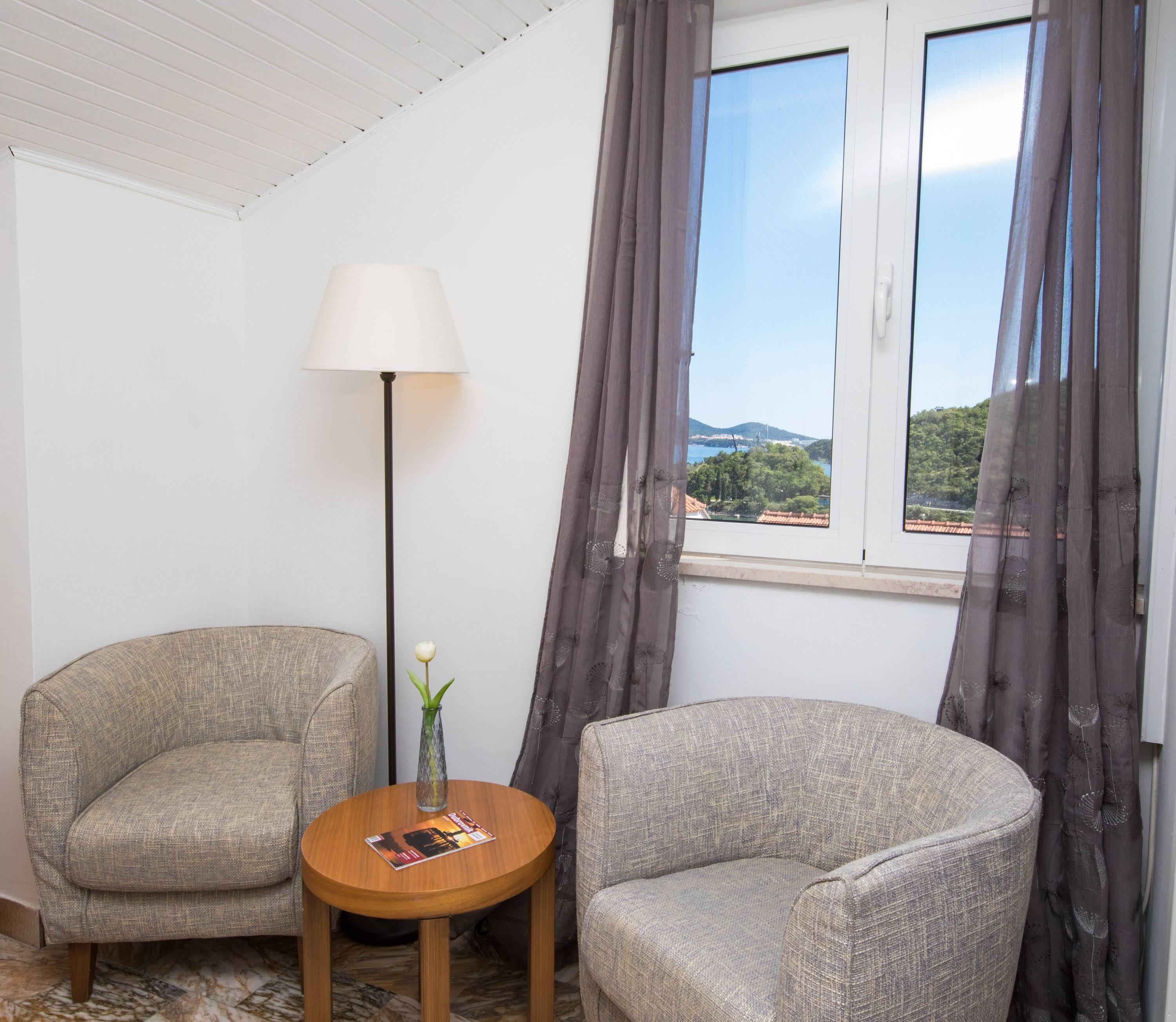 Guest House J&J Затон Экстерьер фото